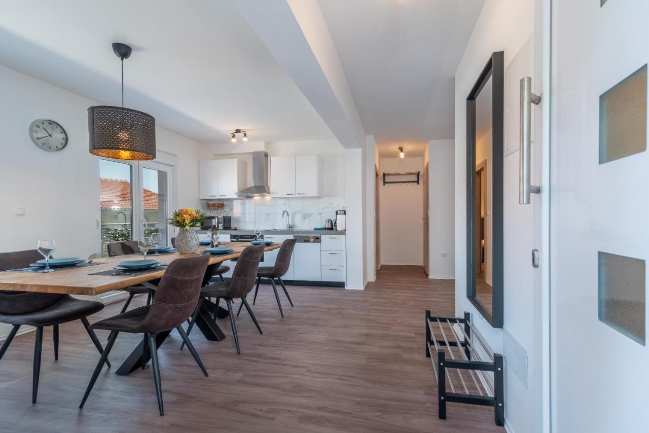 Delux Apartment Eva 特罗吉尔 外观 照片