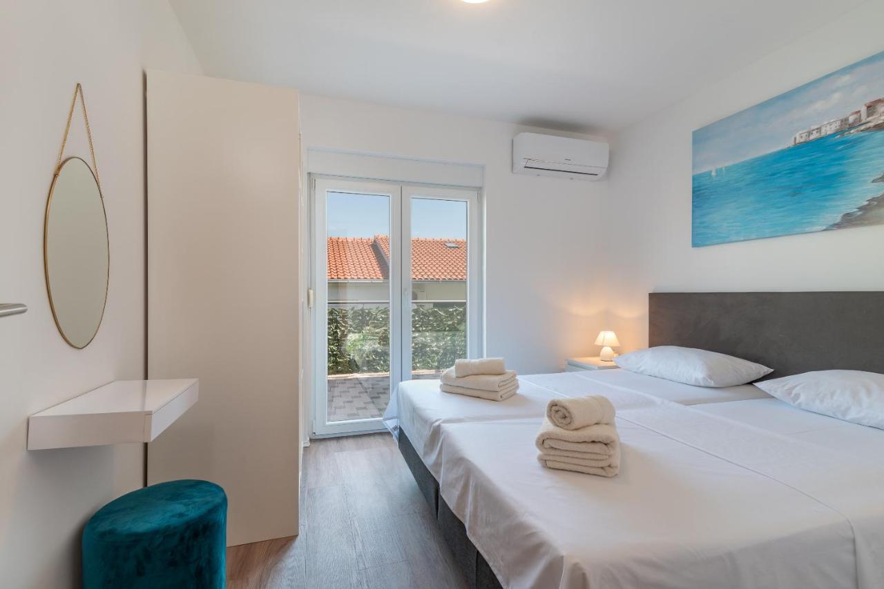 Delux Apartment Eva 特罗吉尔 外观 照片